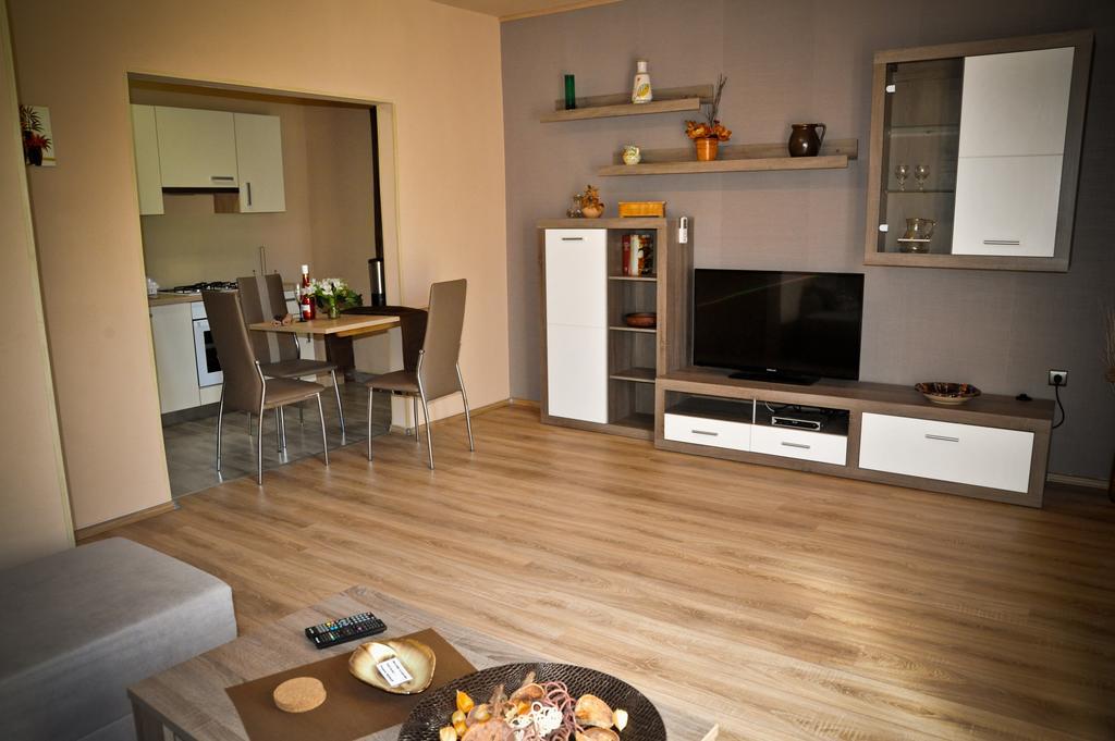 Apartment Vesna Supetarska Draga Bagian luar foto