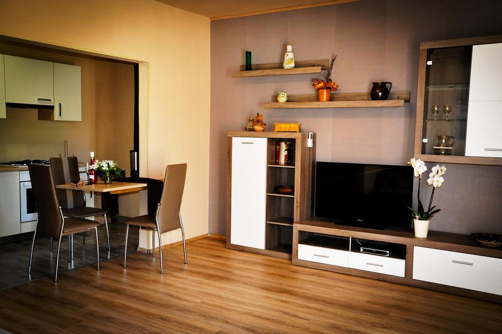 Apartment Vesna Supetarska Draga Bagian luar foto